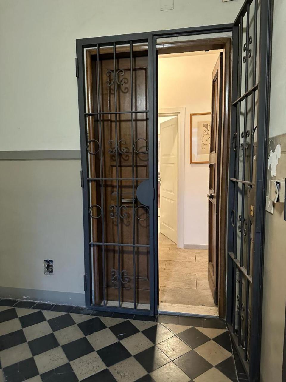 De' Servi Studio Al Duomo - A Hidden Nest In Downtown Firenze Eksteriør billede